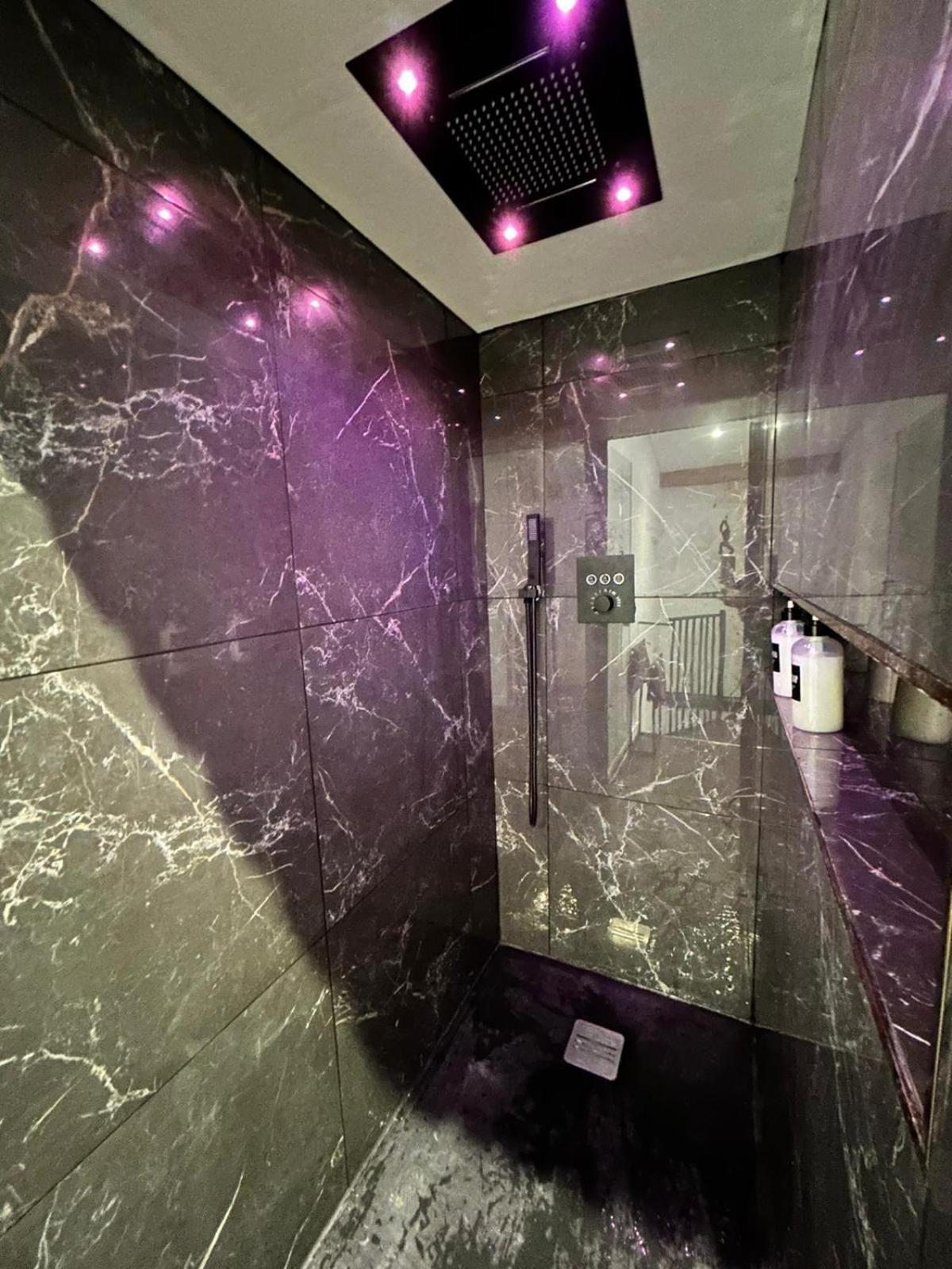 Maison Suspendue Avec Jacuzzi Privatif Понт-ан-Руайан Екстер'єр фото